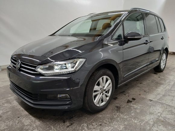 Vaizdas iš priekio kairės