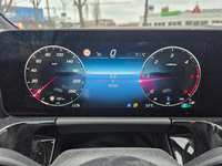 Pohled na přístrojovou desku