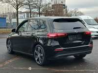 Вид сзади слева