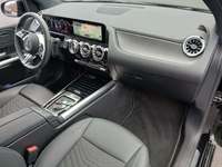 Вид на салон