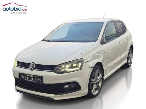 Вид спереди слева