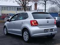 Вид сзади слева