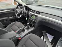 Вид на салон