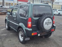 Вид сзади слева