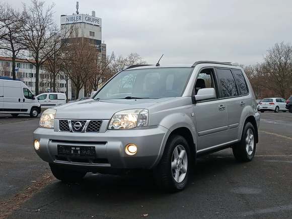 Náhled zpředu zleva