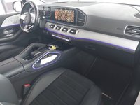 Вид на салон