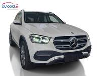 Вид спереди справа