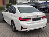 Вид сзади слева