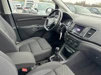 Вид на салон