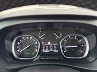 Pohled na přístrojovou desku