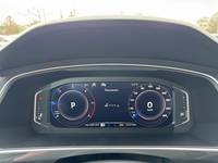 Pohled na přístrojovou desku