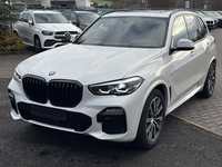 Вид спереди слева