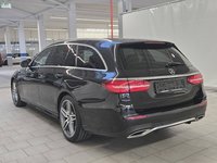 Вид сзади слева