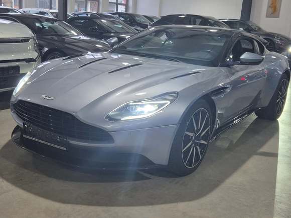 Náhled zpředu zleva