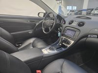 Вид на салон