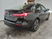 Pogled od pozadi desno