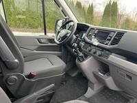 Вид на салон