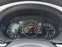 Pohľad na združený prístroj na palubnej doske