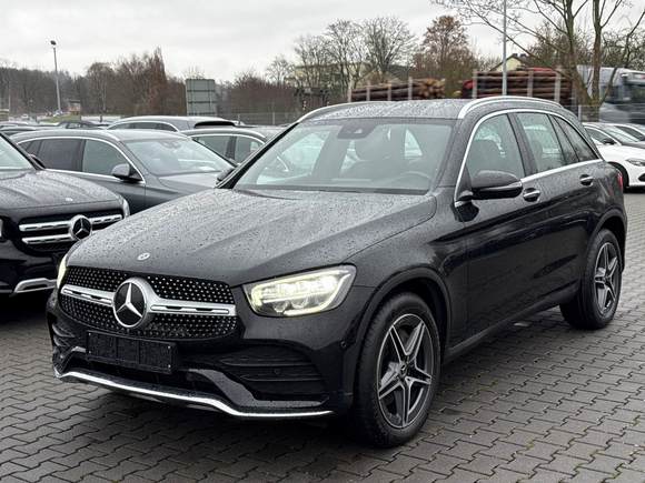 Вид спереди слева