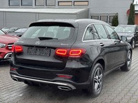 Вид сзади справа