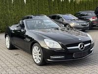 Náhled zpředu zprava