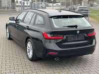 Вид сзади слева