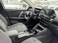 Вид на салон