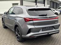 Вид сзади слева