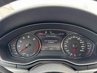 Вид на приборную панель