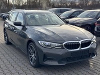 Náhled zpředu zprava