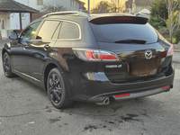 Вид сзади слева