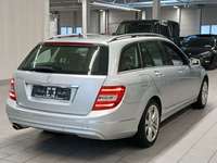 Вид сзади справа