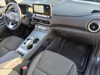 Вид на салон