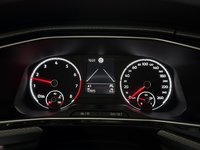 Вид на приборную панель