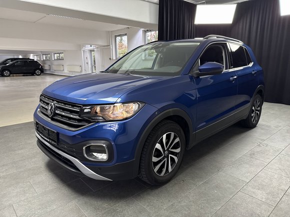 Вид спереди слева