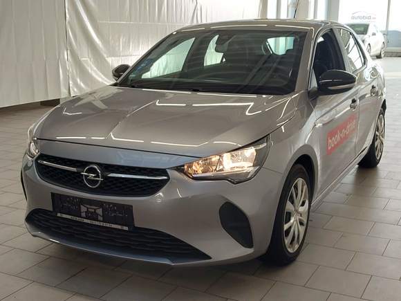 Вид спереди слева