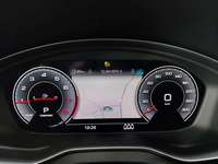 Вид на приборную панель