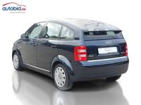 Вид сзади слева