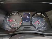 Pohľad na združený prístroj na palubnej doske