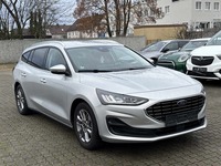 Вид спереди справа