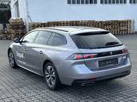 Вид сзади слева