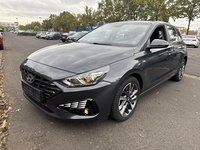 Вид спереди слева