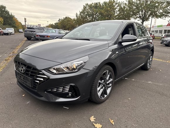 Náhled zpředu zleva