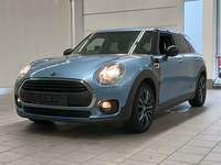 Вид спереди слева