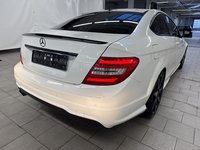 Náhľad zozadu sprava