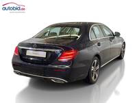 Вид сзади справа