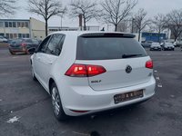 Вид сзади слева