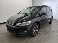 Vaizdas iš priekio kairės