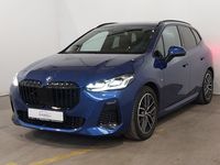 Pogled od napred levo