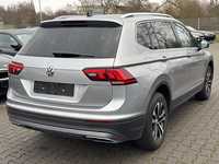 Náhľad zozadu sprava